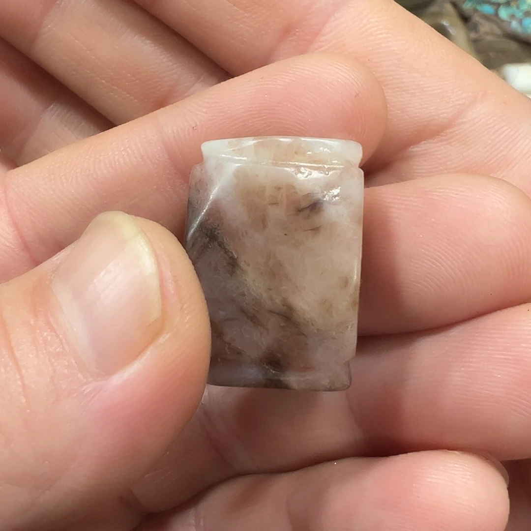 和田玉（糖玉）未镶嵌挂件