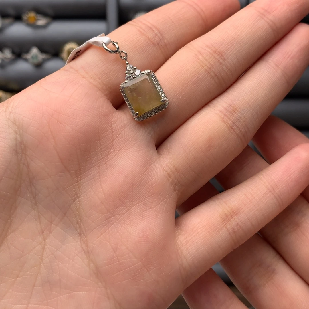 翡翠银S925镶嵌戒指吊坠