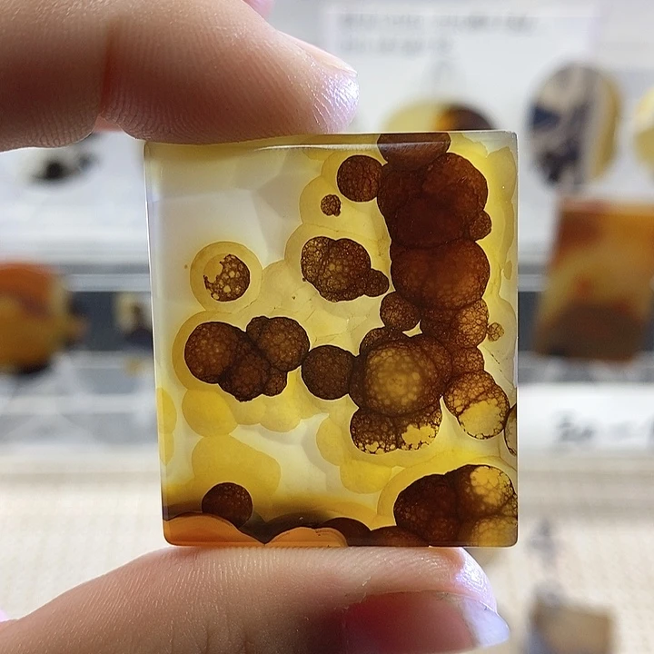 未镶嵌颈饰玛瑙/玉髓