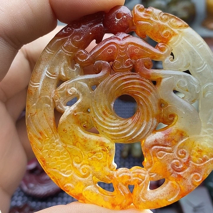 未镶嵌蛇纹石玉颈饰