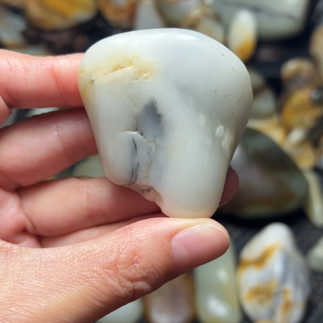 和田玉（青玉）A34未镶嵌