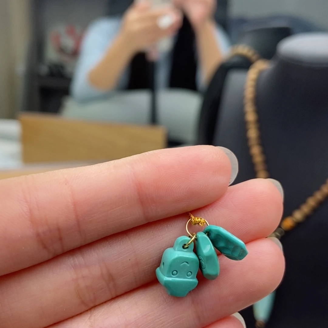 未镶嵌绿松石珠宝奇石