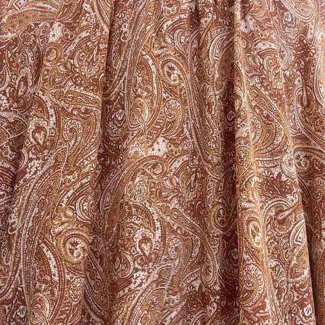 顿***52192，咖啡色，X L码，