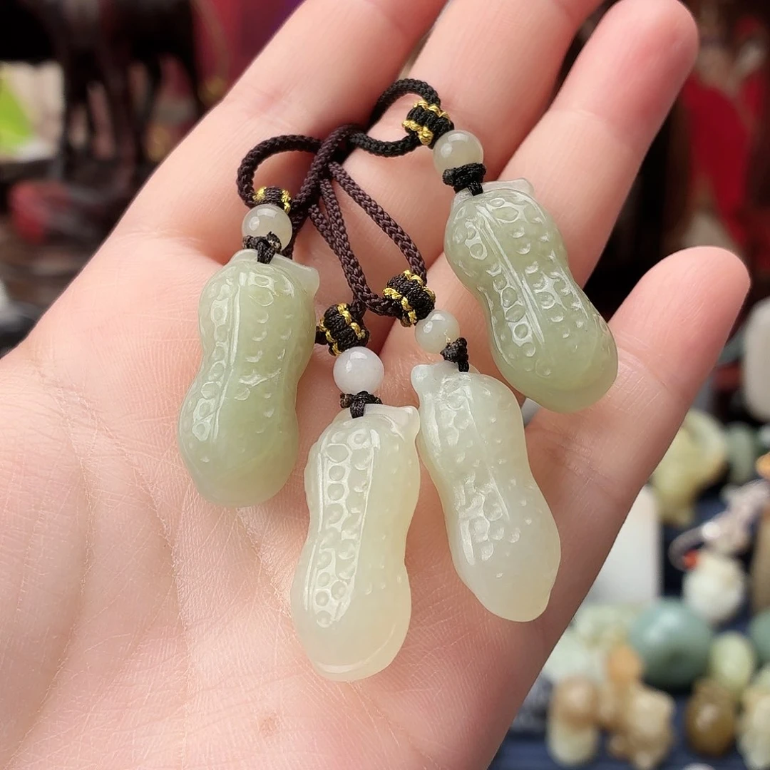 和田玉未镶嵌颈饰花生有包容多样性发一