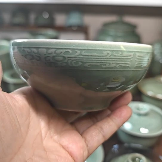 穿****魔耀州窑老泥料饕餮纹米饭碗八个