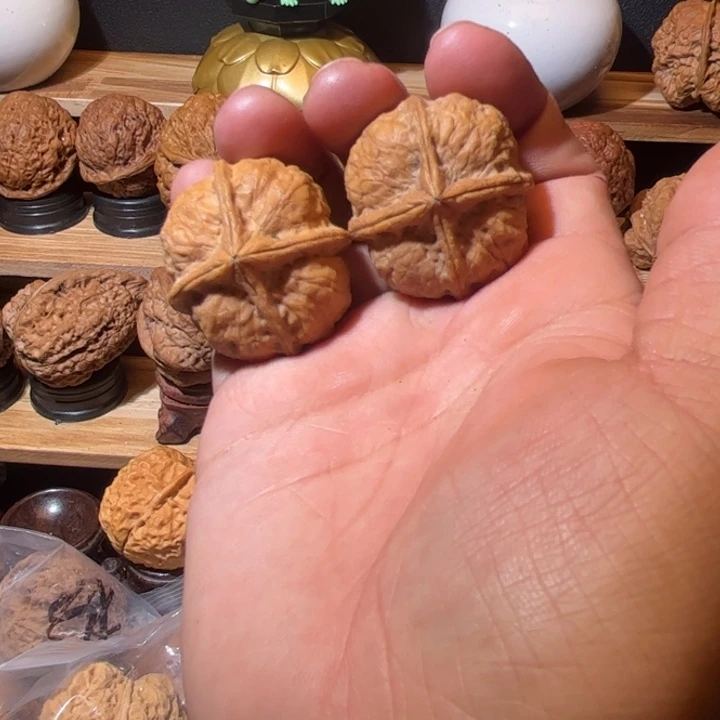 吊坠文玩核桃滇西126