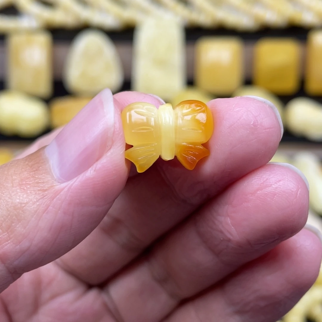 琥珀未镶嵌裸石琥珀蜜蜡