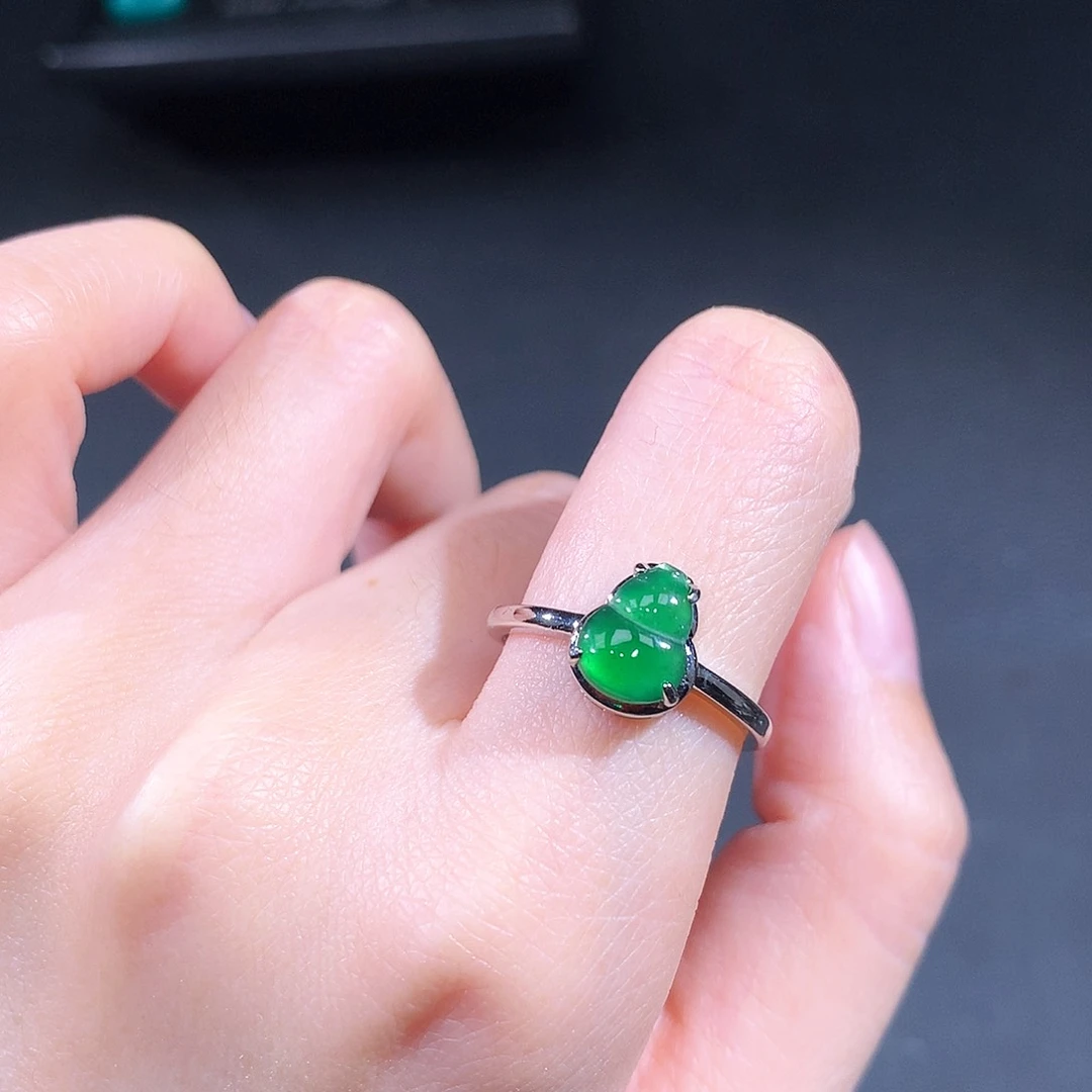 未镶嵌戒指翡翠翡翠