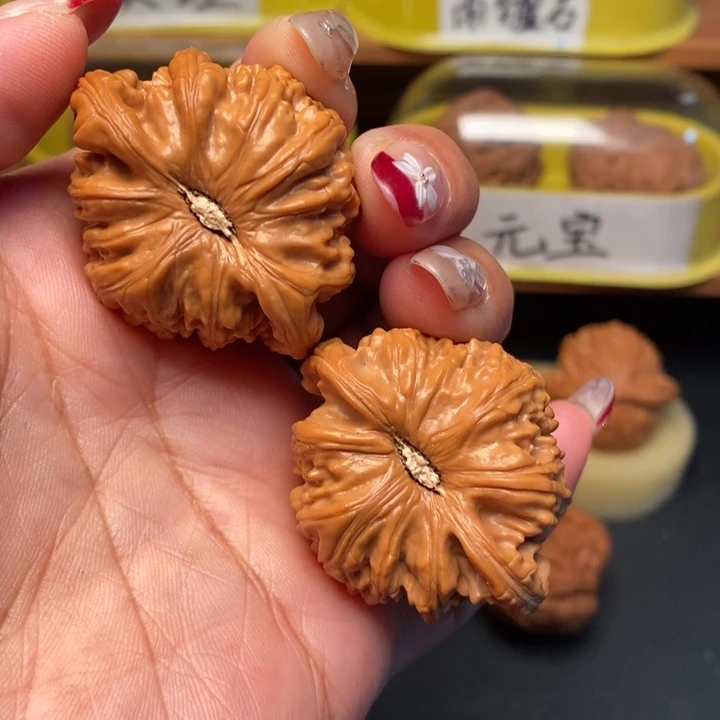 九***圆文玩核桃吊坠41全品白狮子