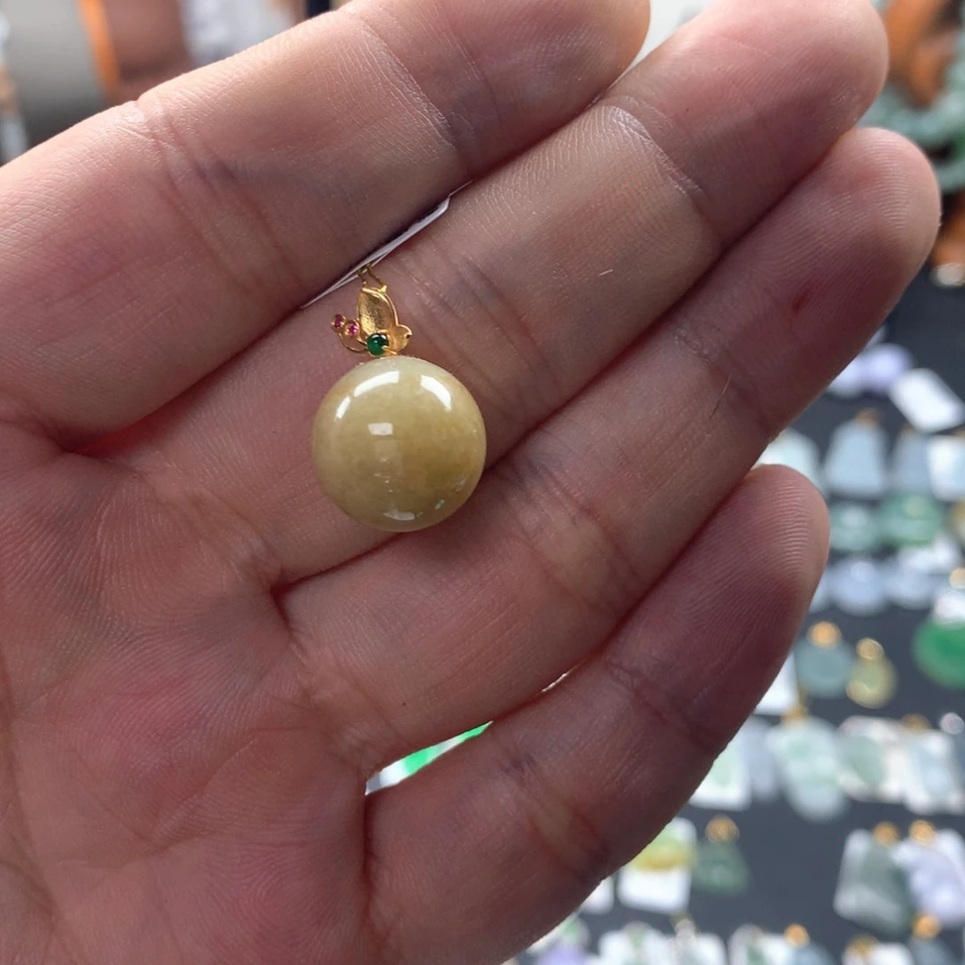 颈饰18K金镶嵌翡翠?*?