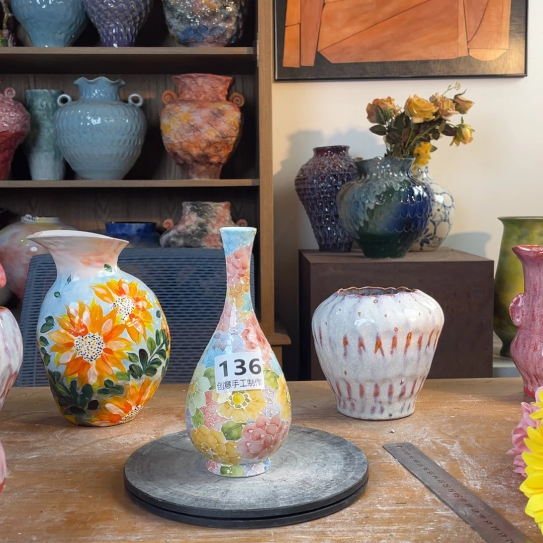 摆件陶瓷花瓶高20口1