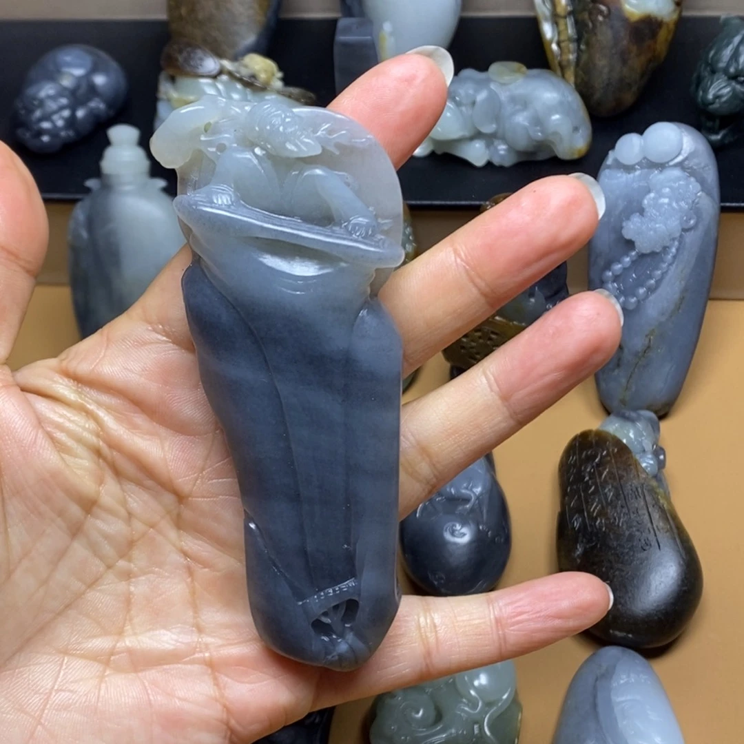 颈饰未镶嵌和田玉