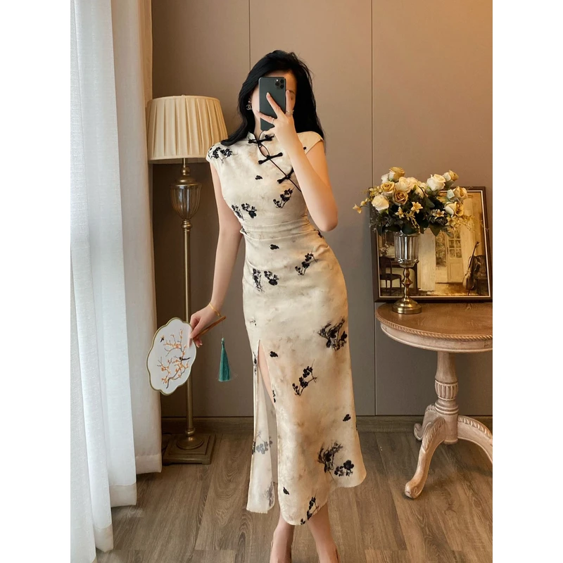 新中式国风盘扣碎花改良旗袍连衣裙女2025夏季中国风高级气质长裙