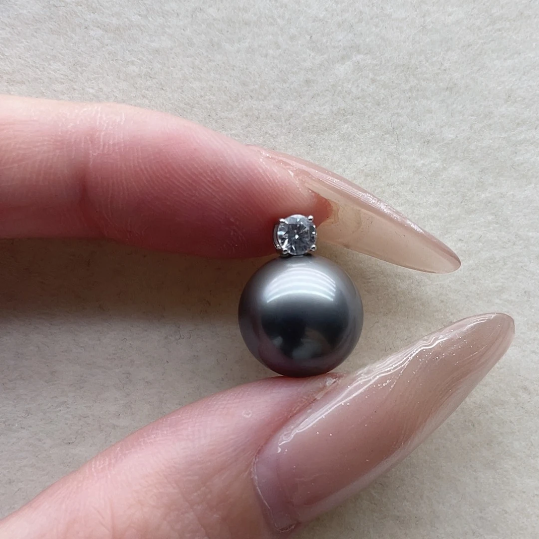 18K金镶嵌吊坠124海水珍珠