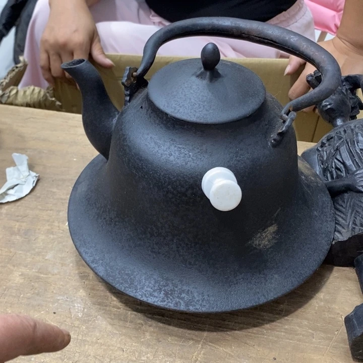 中古品有微瑕，谨慎入手