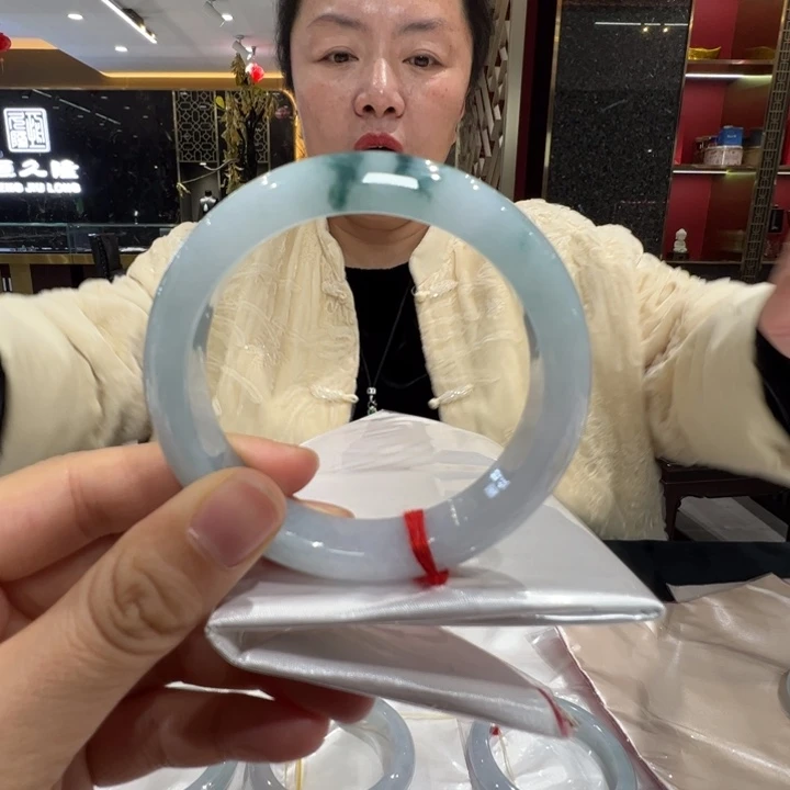 翡翠未镶嵌手镯飘蓝花57-58