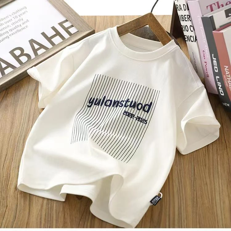 2025夏季版儿童短袖T恤吸汗透气休闲上衣卡通印花潮流设计