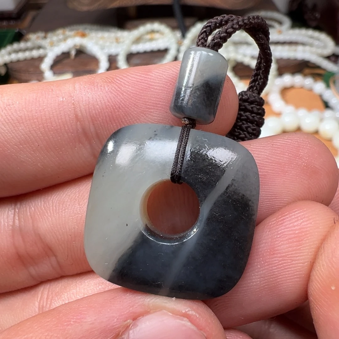 和田玉（子料）未镶嵌挂件