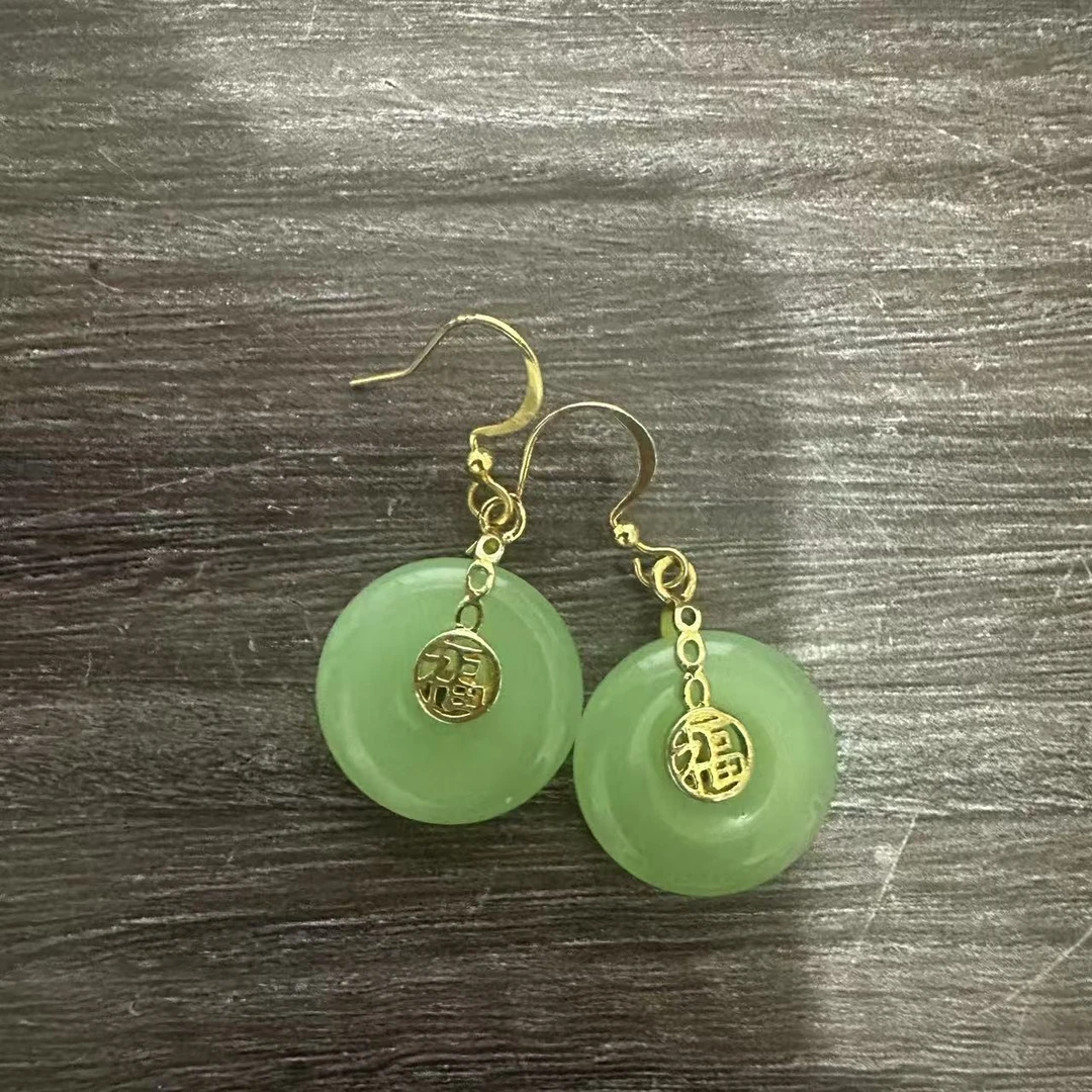 时尚百搭和田玉耳饰E205