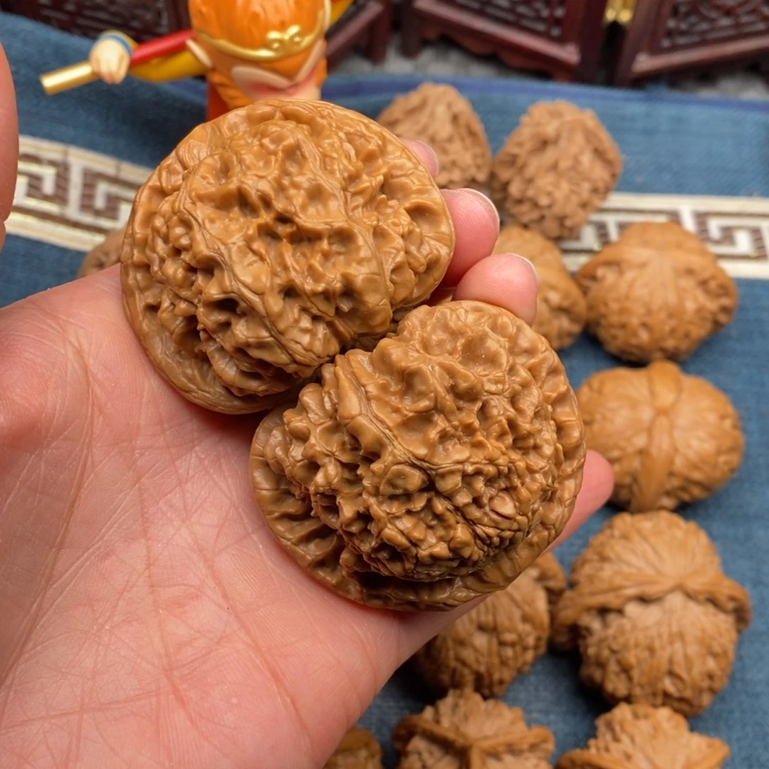 文玩核桃把件49.9官帽