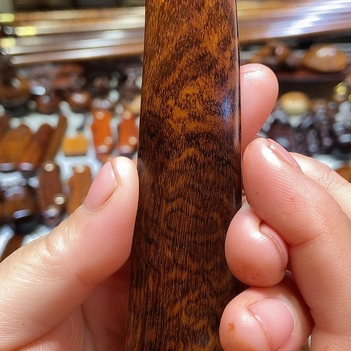 南美蛇纹木刮刮一个