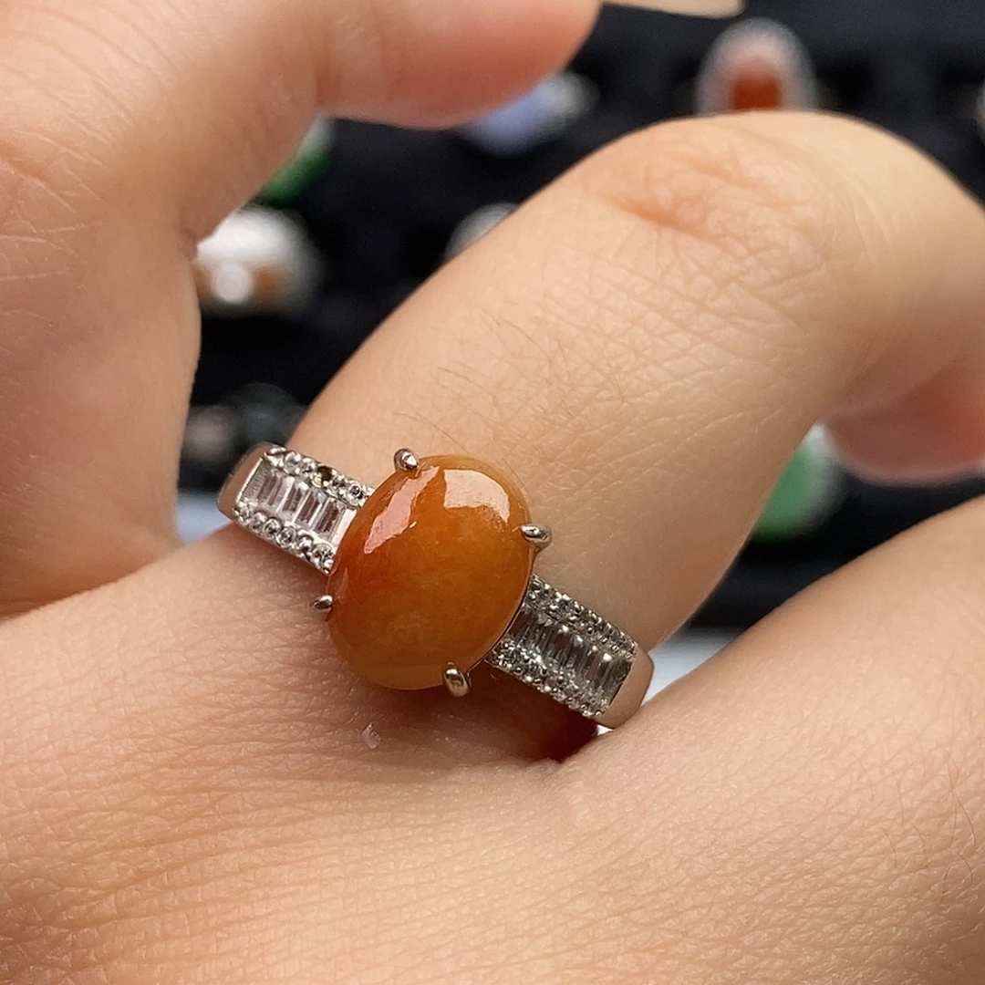 翡翠未镶嵌戒指翡翠