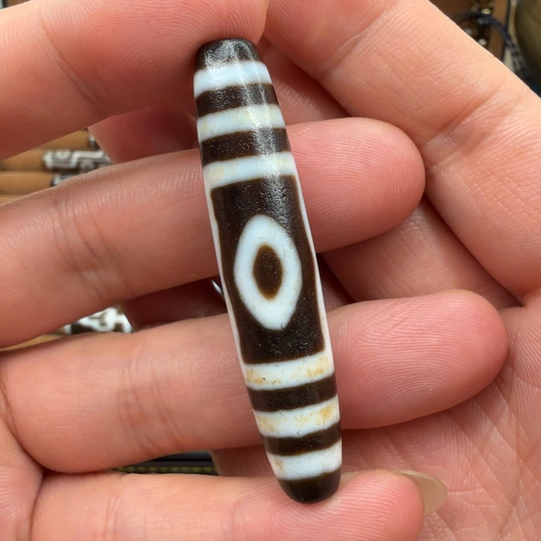 吉***意玛瑙/玉髓颈饰未镶嵌