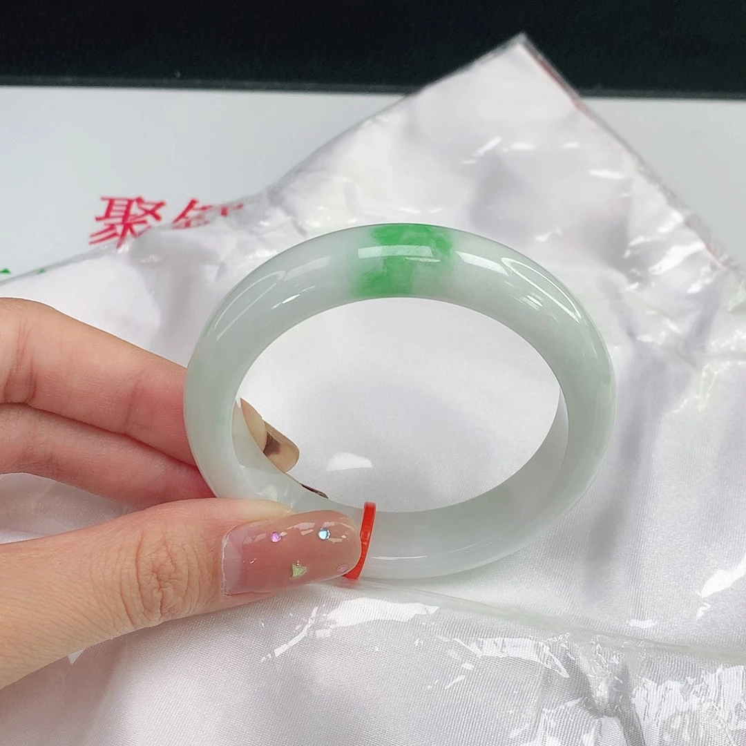未镶嵌手镯翡翠092