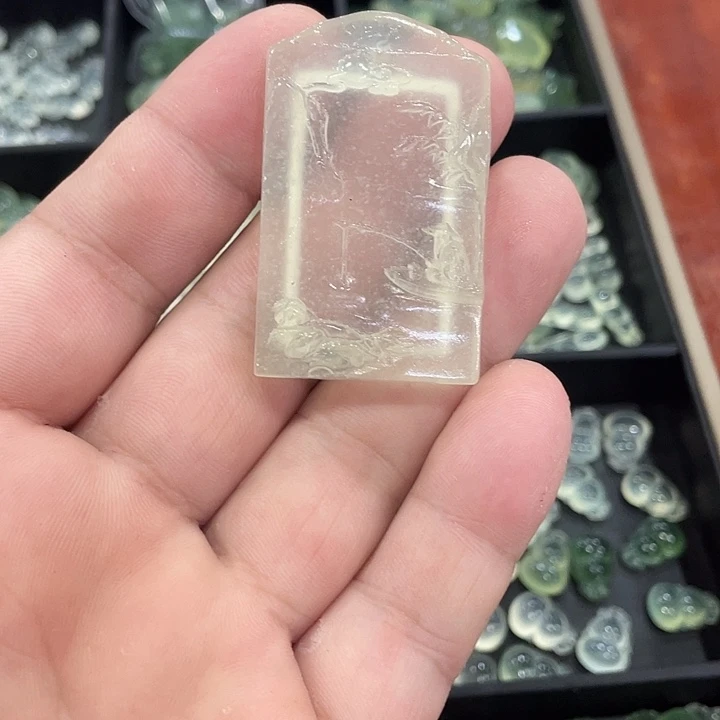 蛇纹石玉合金颈饰