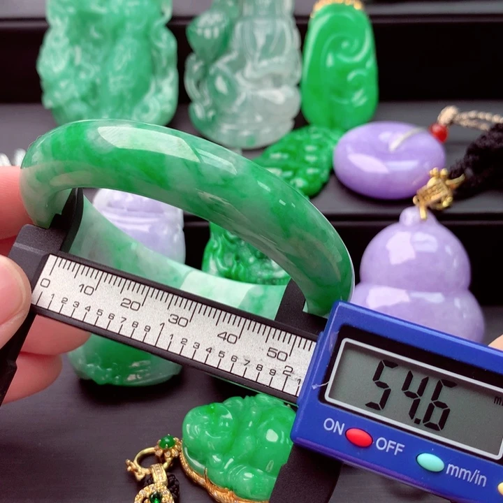 未镶嵌手镯翡翠A货