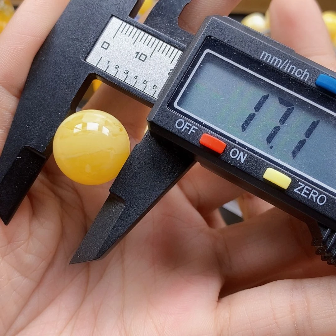 未镶嵌琥珀裸石单珠