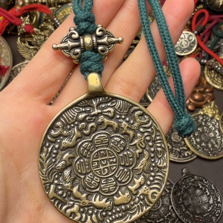 藏传文玩九宫如图