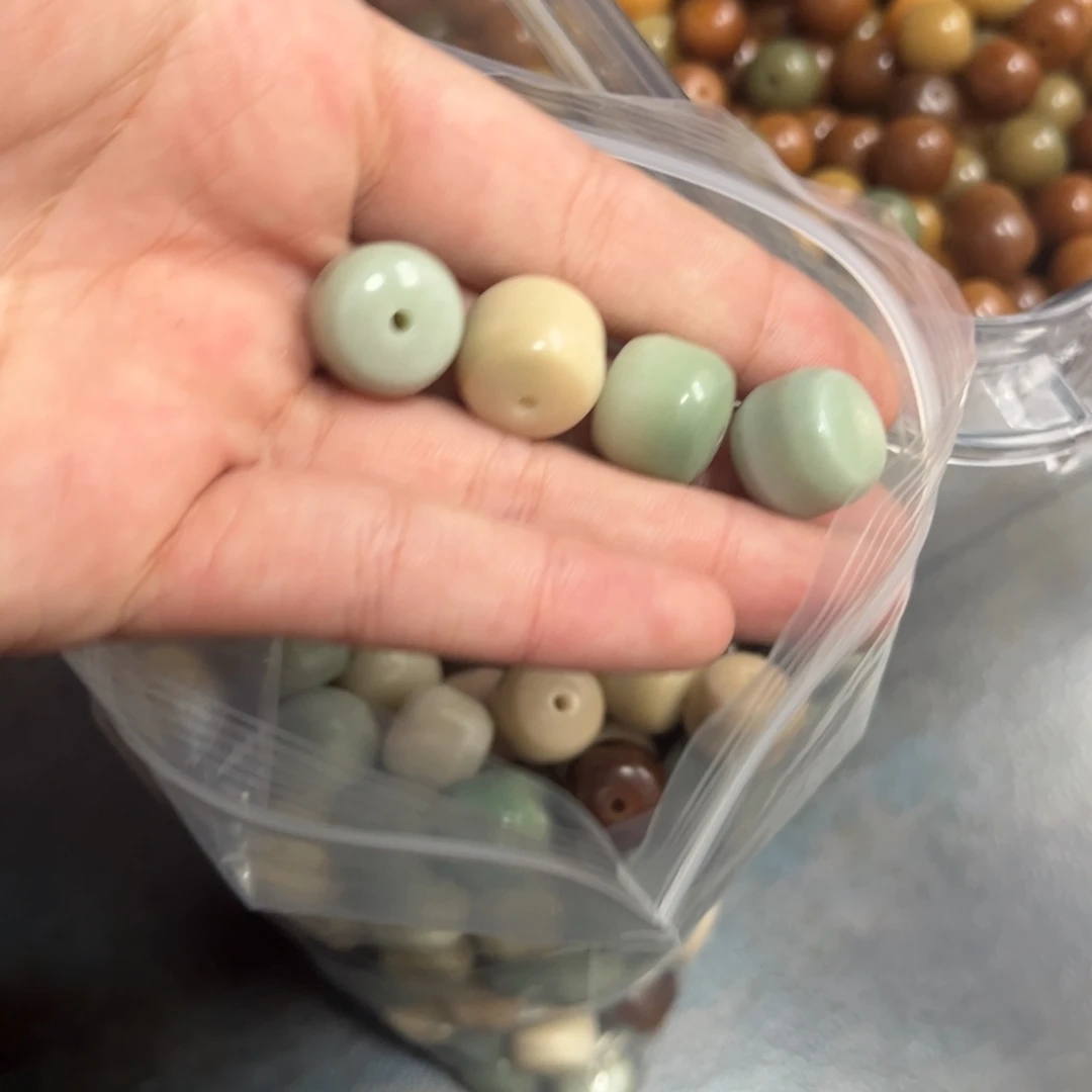 【闪购商品】白玉菩提吊坠柚**Uc/14 20颗汉堡