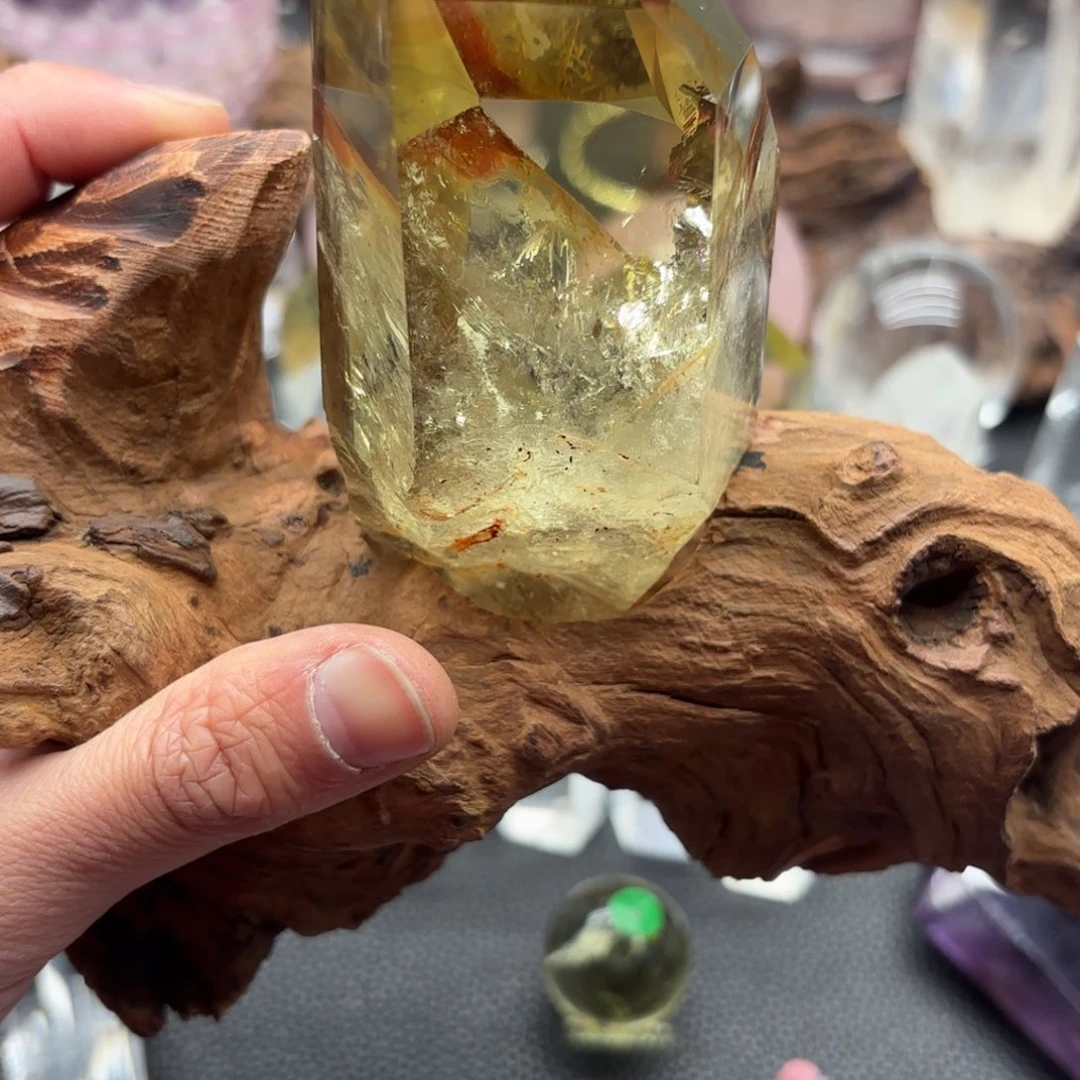 水晶摆件未镶嵌橘**地