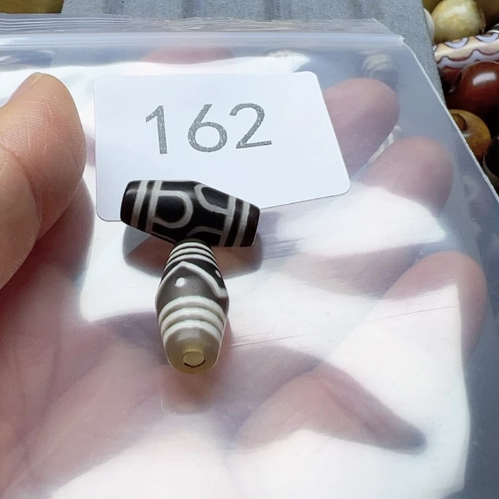 w***c玛瑙/玉髓未镶嵌手链