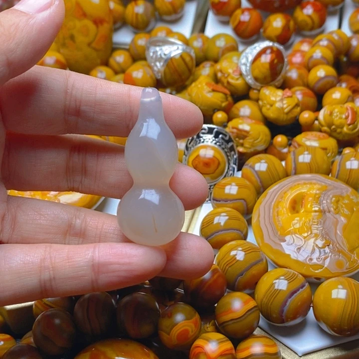 玛瑙/玉髓葫芦未镶嵌