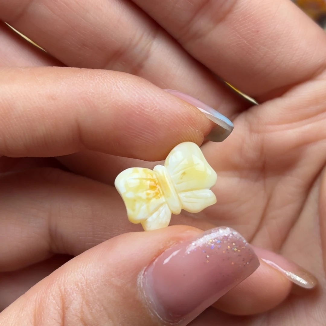 琥珀未镶嵌裸石蜜蜡