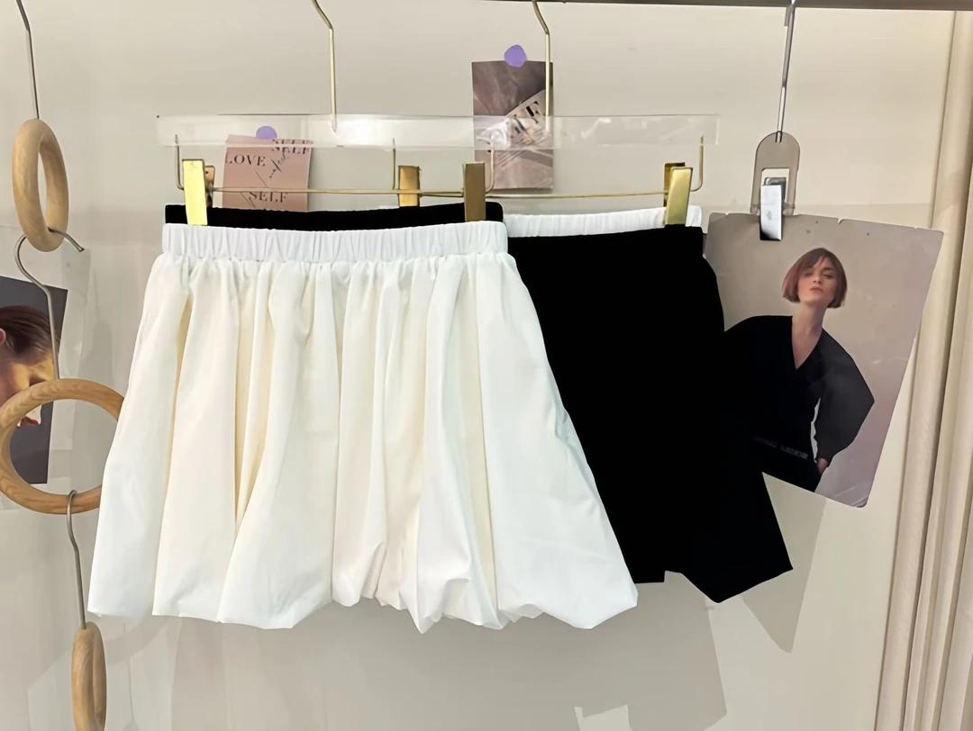 【XIAOHUIHUI】让每个女孩都像花朵一样绽放   |    花苞泡泡半身裙