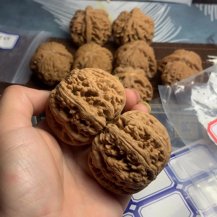 吊坠文玩核桃浪*叔粗筋