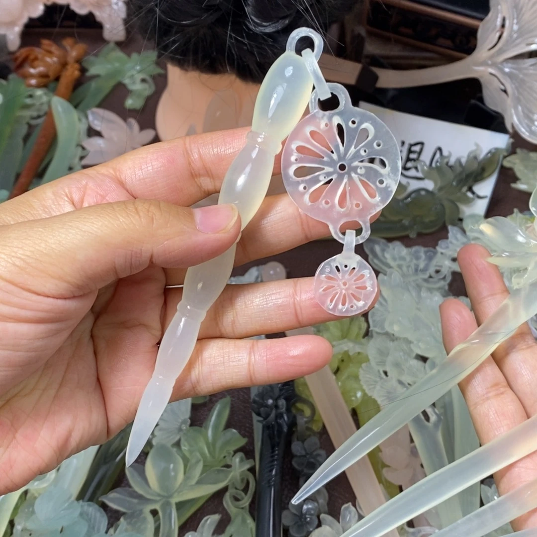 蛇纹石玉未镶嵌发饰