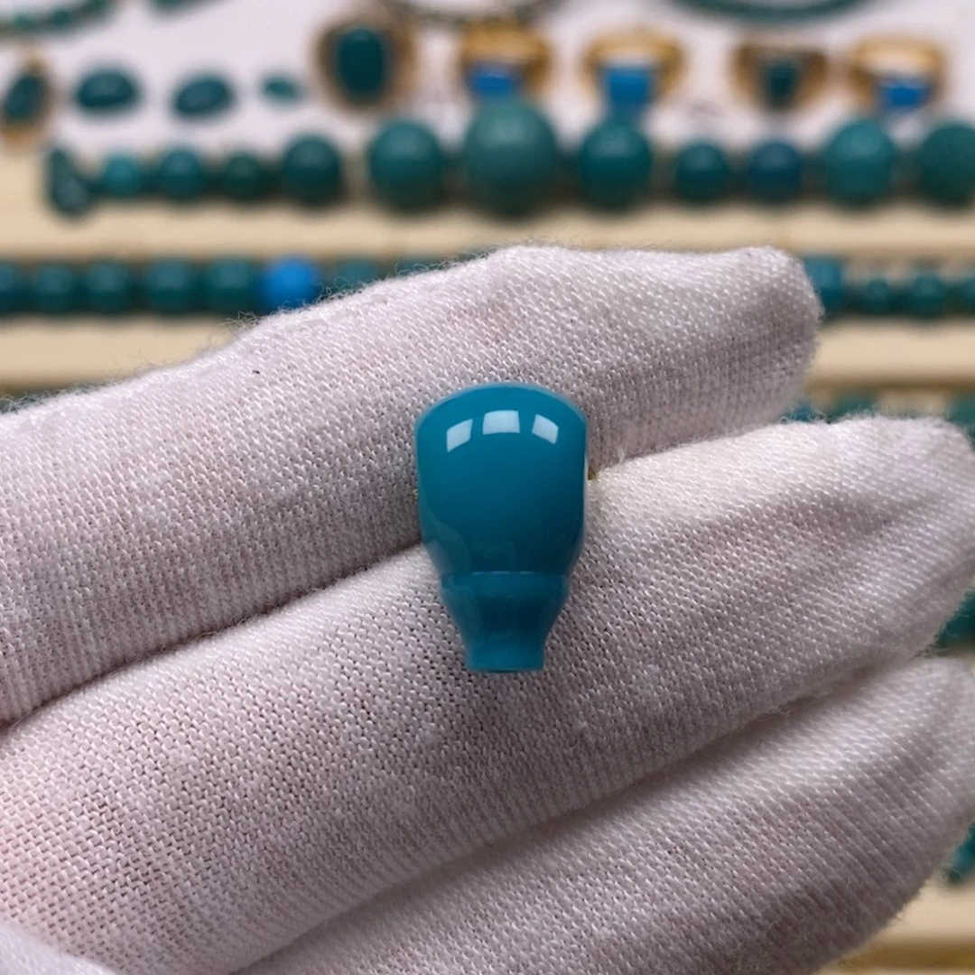 绿松石未镶嵌珠宝奇石三通9.4mm