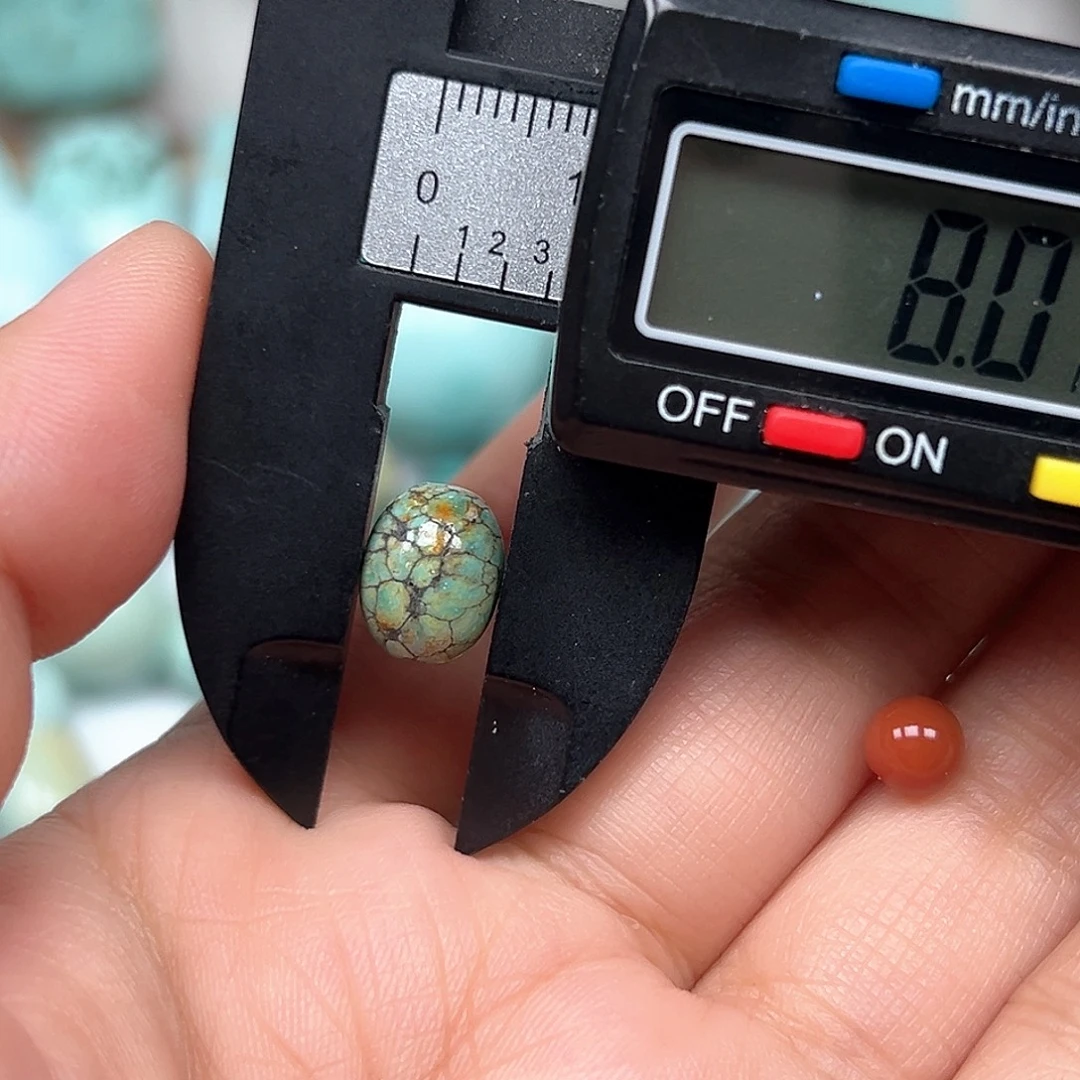 南红玛瑙未镶嵌珠宝奇石