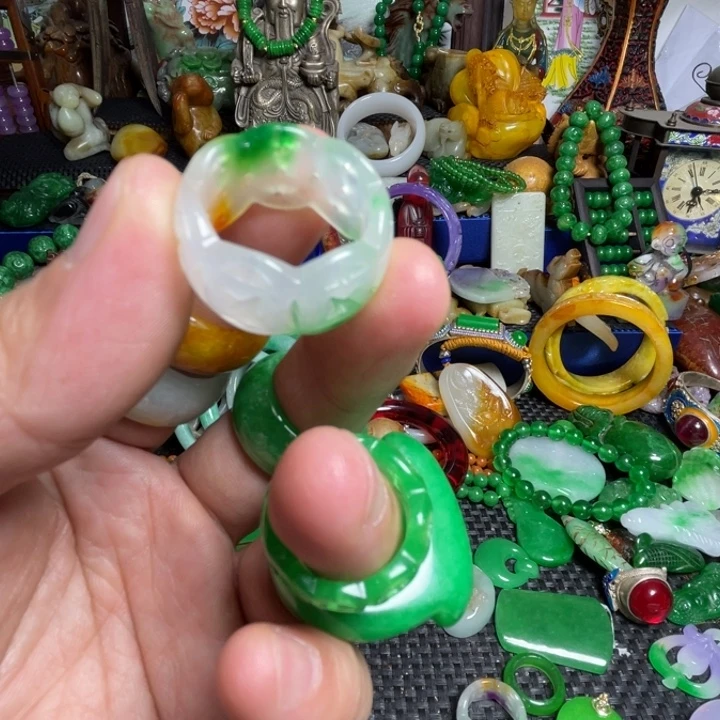 用***1吊坠滴血莲花菩提
