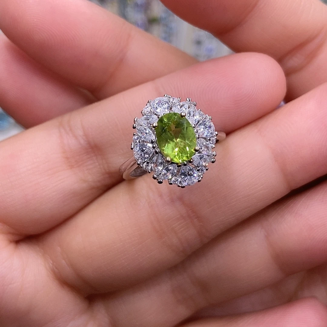 橄榄石戒指银S925镶嵌