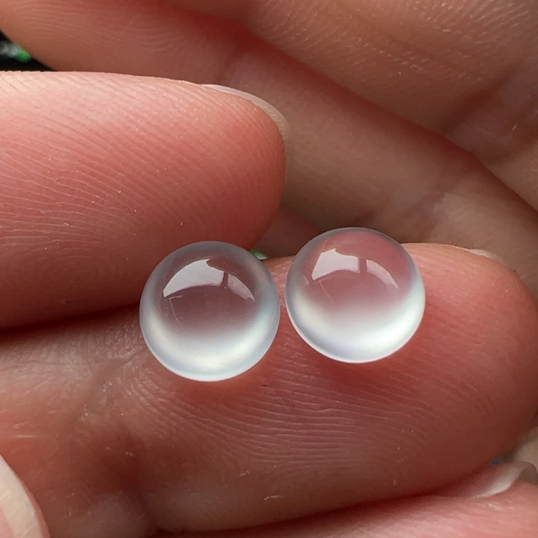 翡翠未镶嵌颈饰蛋面7.4