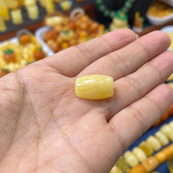 琥珀未镶嵌裸石卡13加桶珠