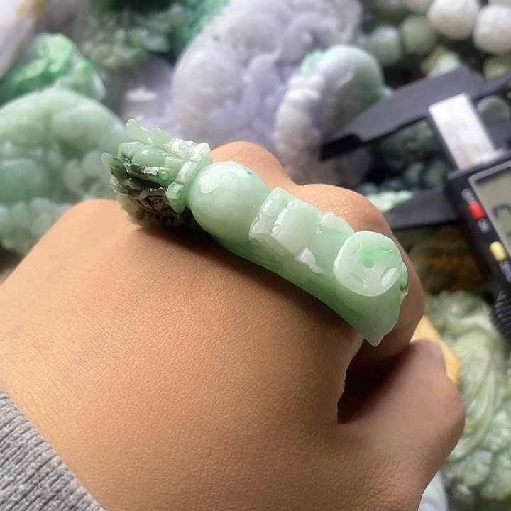 定制翡翠未镶嵌天然翡翠