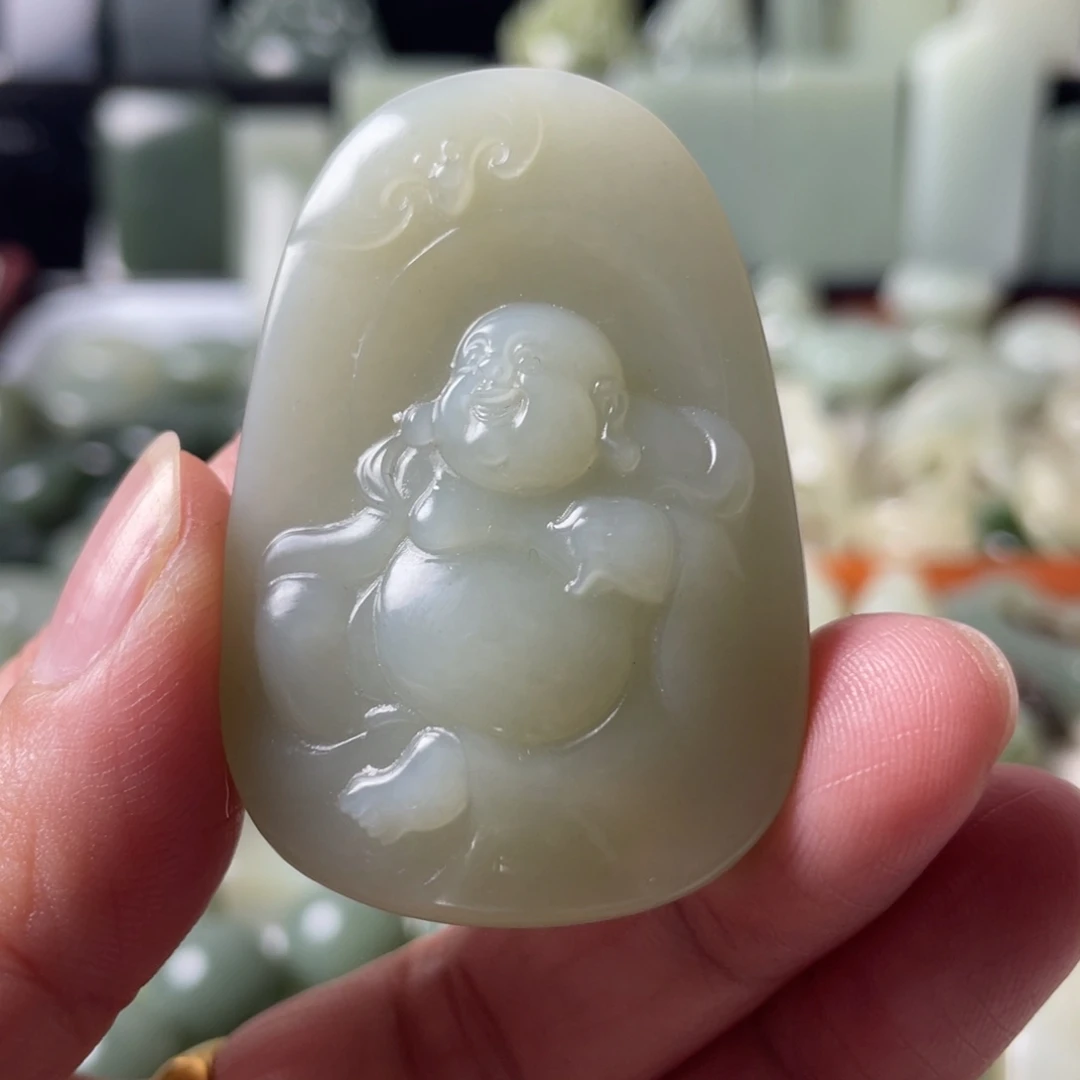 和田玉（糖玉）未镶嵌颈饰