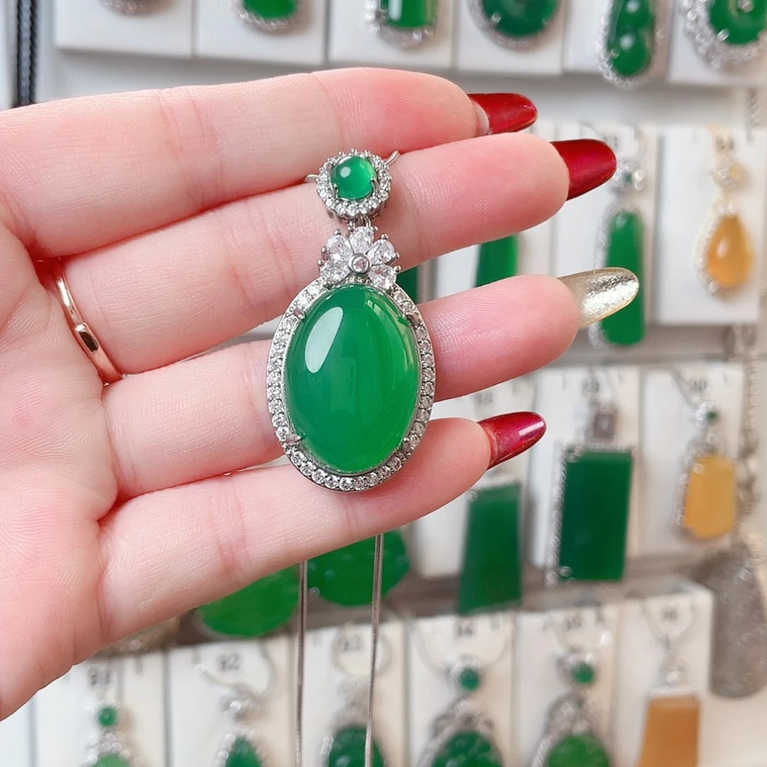 玛瑙/玉髓吊坠(赠链)未镶嵌