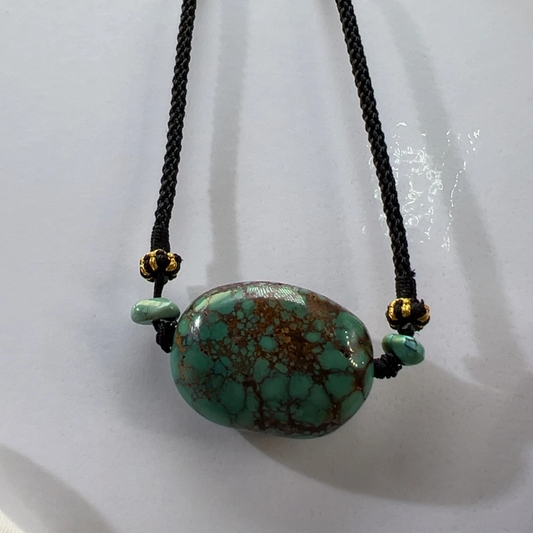 绿松石未镶嵌挂件